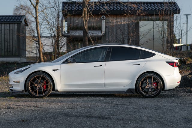 5YJ3E7EB4KF368963 2019 TESLA MODEL 3-2