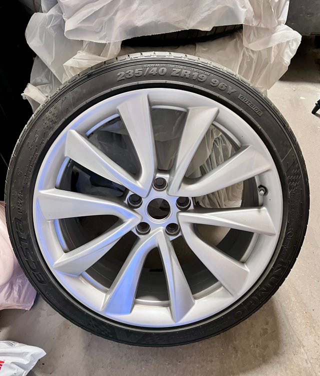 2019 TESLA MODEL 3 - 17