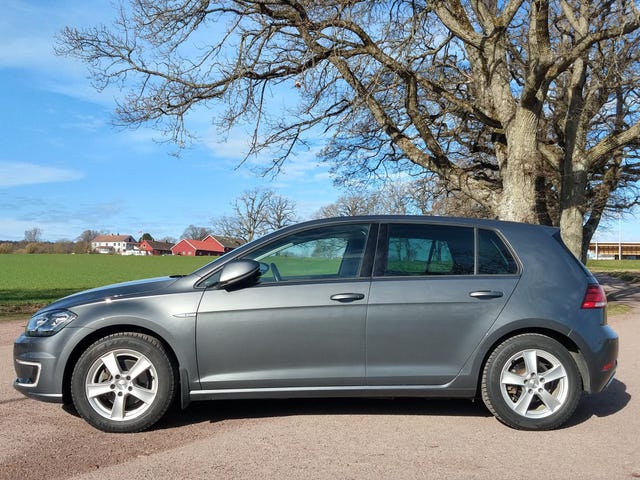 2018 VOLKSWAGEN GOLF - 13
