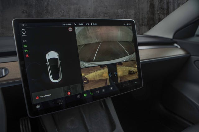 2021 TESLA MODEL 3 - 19