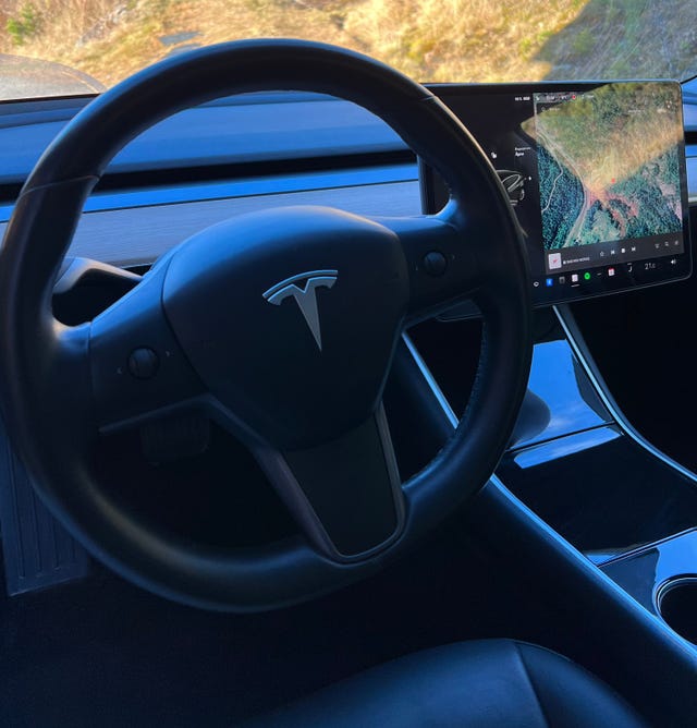 5YJ3E7EB4KF200434 2019 TESLA MODEL 3-5