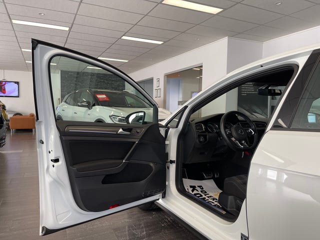 2018 VOLKSWAGEN GOLF - 44