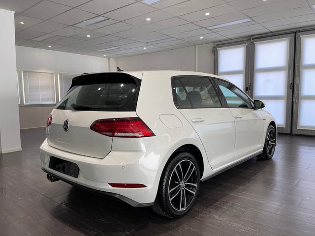 2018 VOLKSWAGEN GOLF - 18