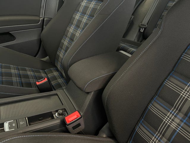 2018 VOLKSWAGEN GOLF - 50