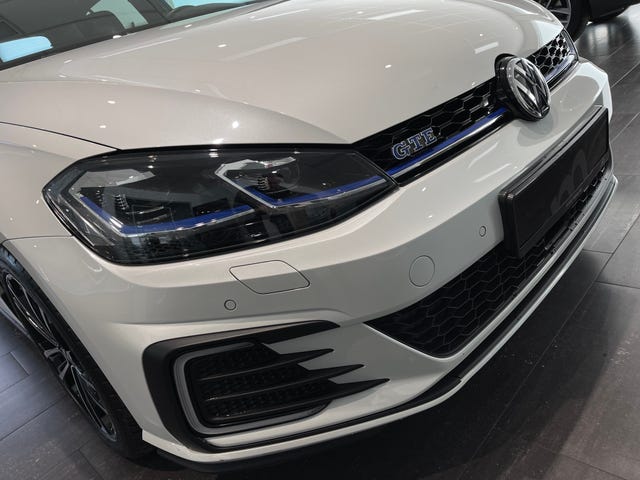 2018 VOLKSWAGEN GOLF - 27