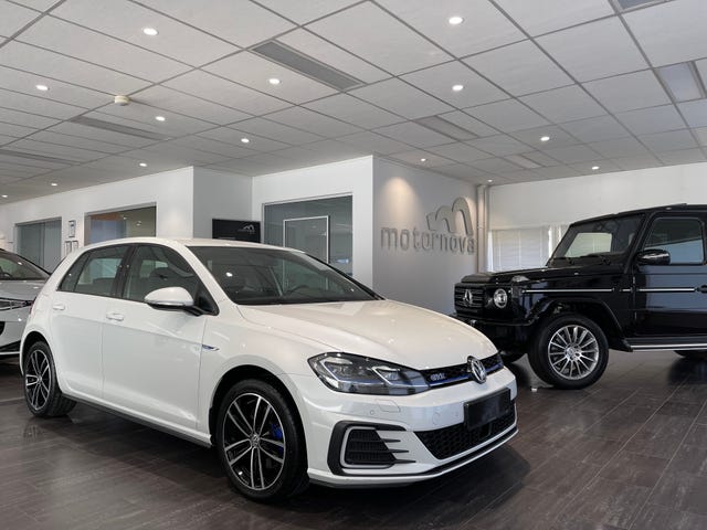 WVWZZZAUZJW804358 2018 VOLKSWAGEN GOLF-0