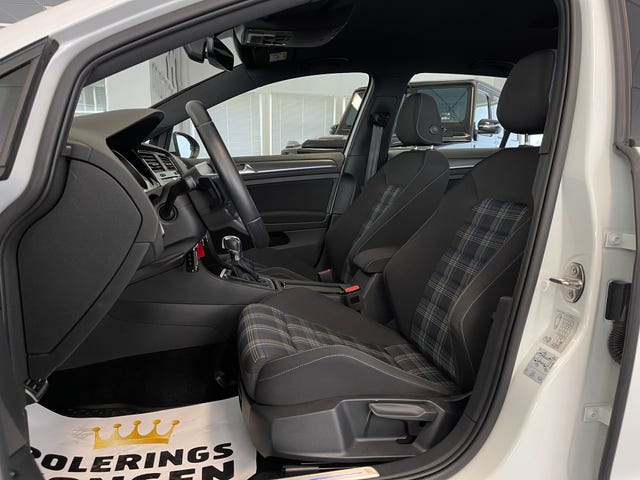 2018 VOLKSWAGEN GOLF - 48