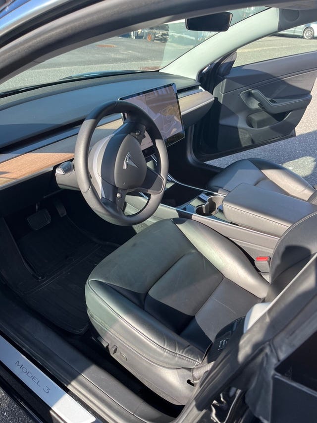 5YJ3E7EA9KF371302 2019 TESLA MODEL 3-4
