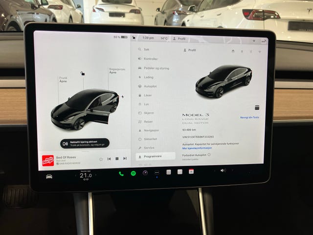 5YJ3E7EB8KF333293 2019 TESLA MODEL 3-4
