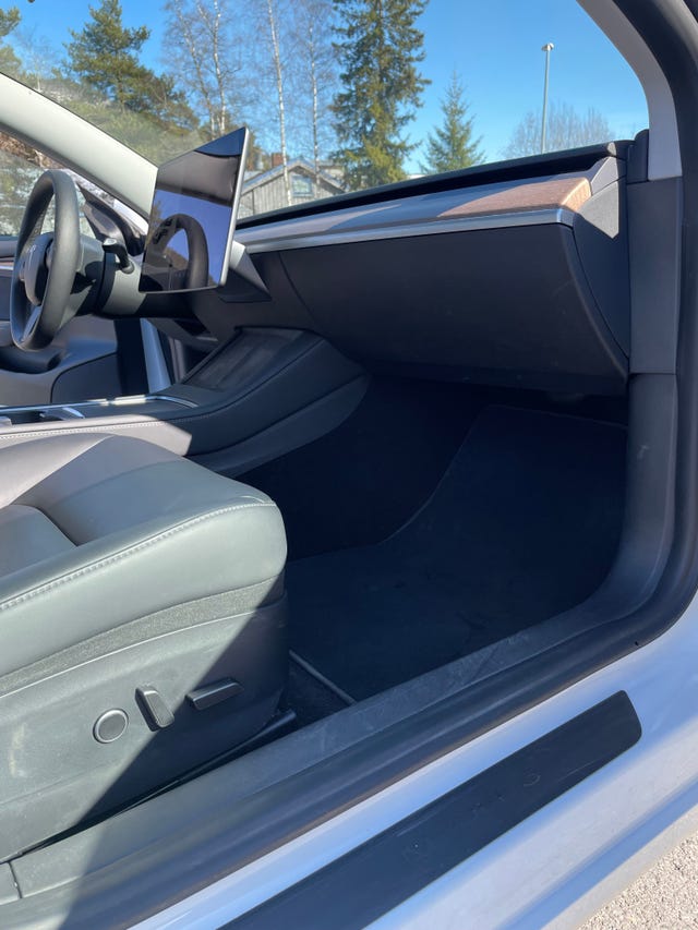 2021 TESLA MODEL 3 - 42