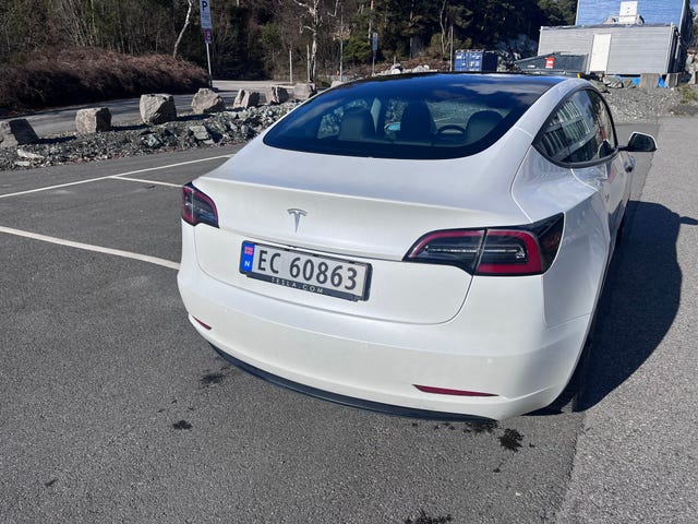 LRW3E7FA1MC237945 2021 TESLA MODEL 3-2