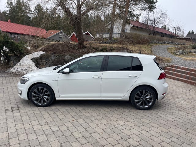 2018 VOLKSWAGEN GOLF - 8