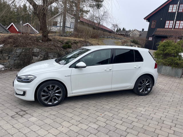2018 VOLKSWAGEN GOLF - 9