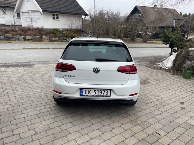 WVWZZZAUZJ8900474 2018 VOLKSWAGEN GOLF-4