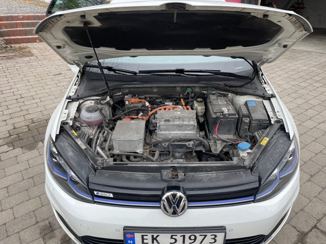 2018 VOLKSWAGEN GOLF - 16