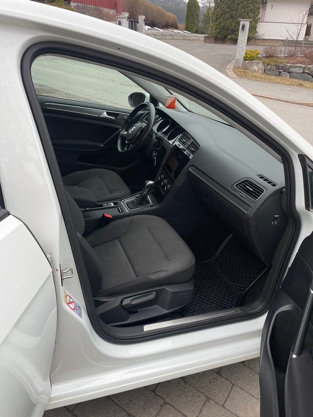 2018 VOLKSWAGEN GOLF - 14