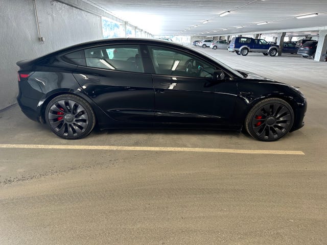 5YJ3E7EC6MF954608 2021 TESLA MODEL 3-4