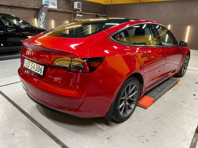 LRW3E7EB4MC420816 2021 TESLA MODEL 3-2