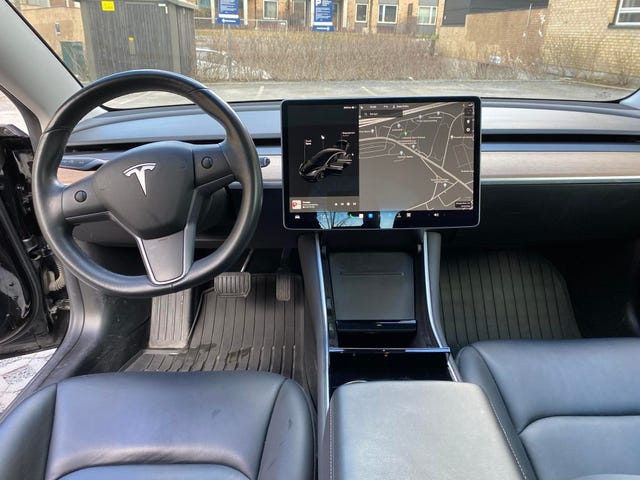 5YJ3E7EB7KF214604 2019 TESLA MODEL 3-5