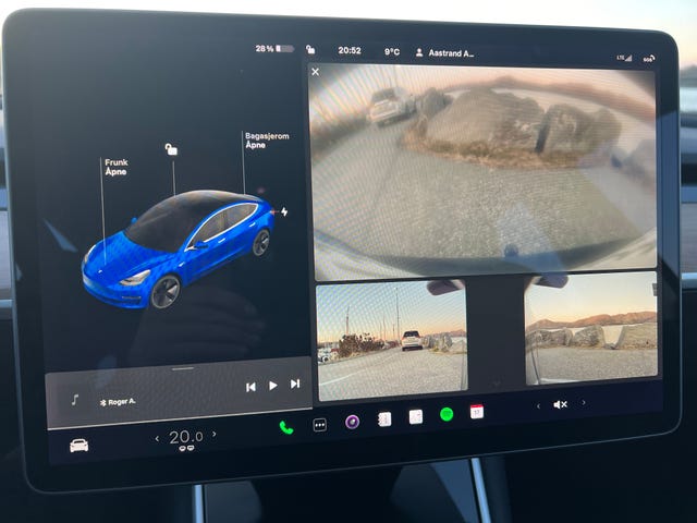 2019 TESLA MODEL 3 - 43