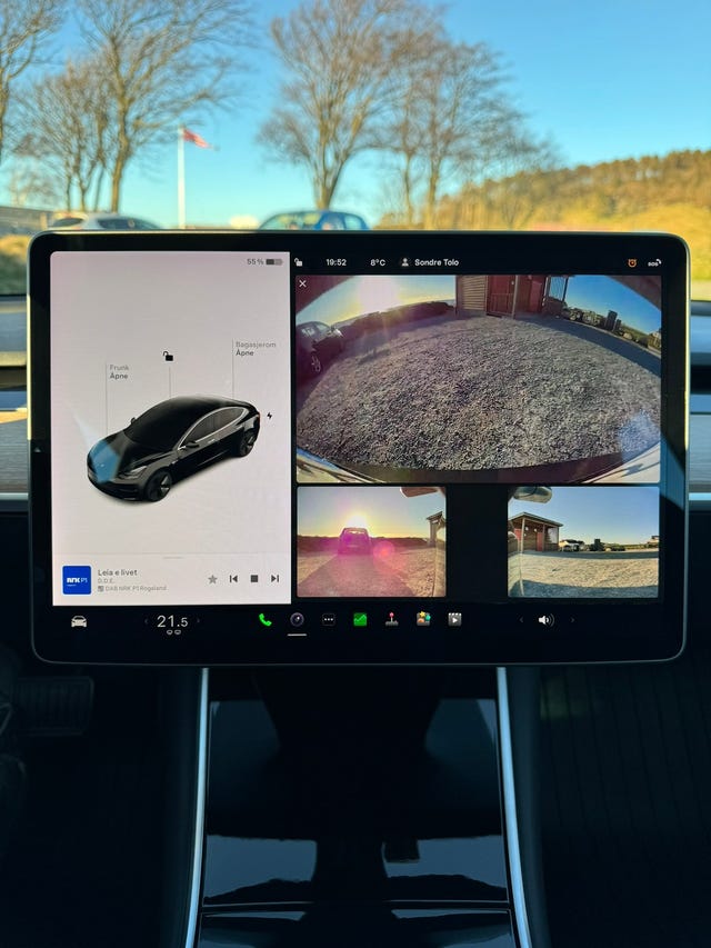 2019 TESLA MODEL 3 - 27
