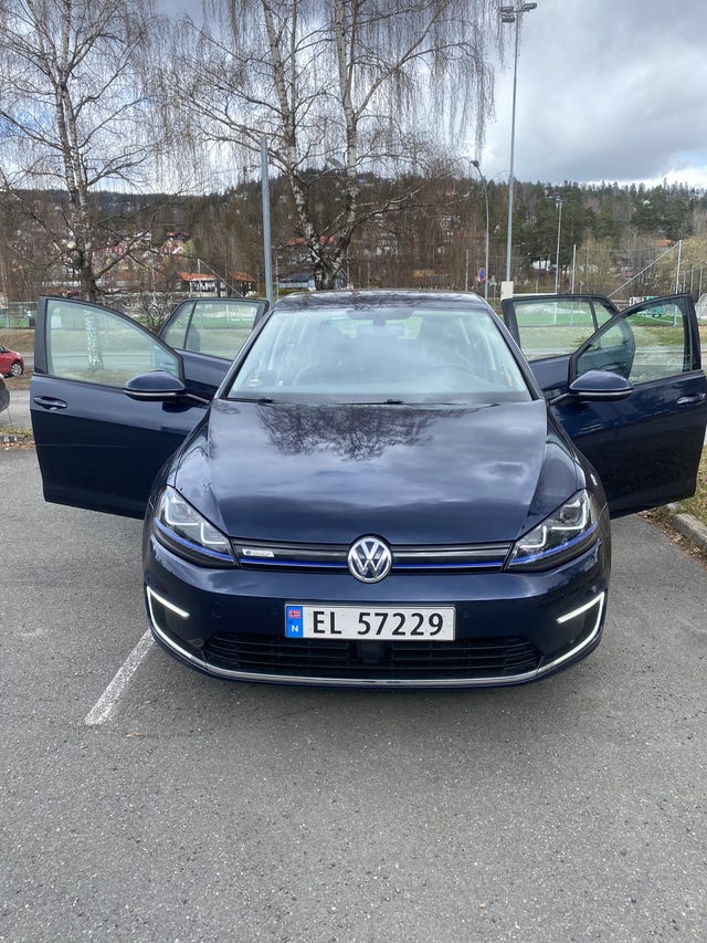 2015 VOLKSWAGEN GOLF - 25