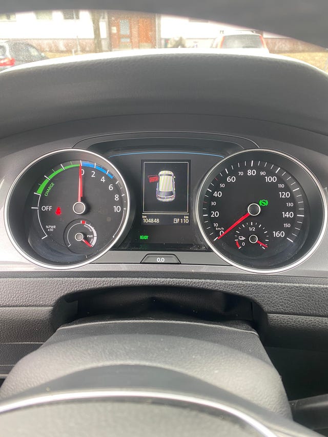 2015 VOLKSWAGEN GOLF - 16