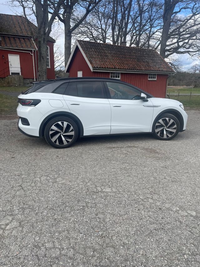 2021 VOLKSWAGEN ID.4 GTX - 3