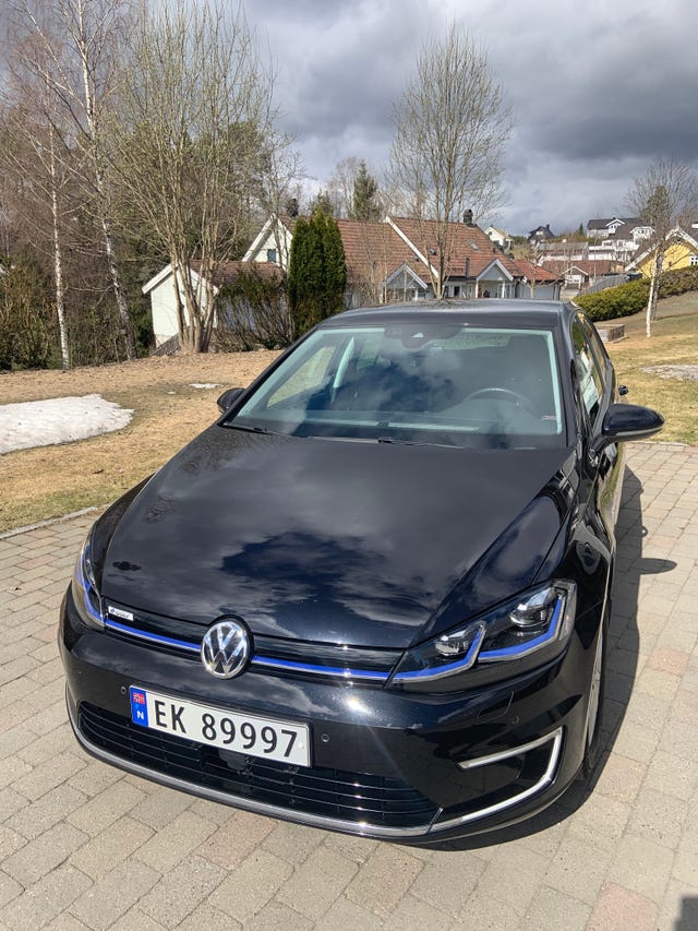 WVWZZZAUZJ8907850 2018 VOLKSWAGEN GOLF-0