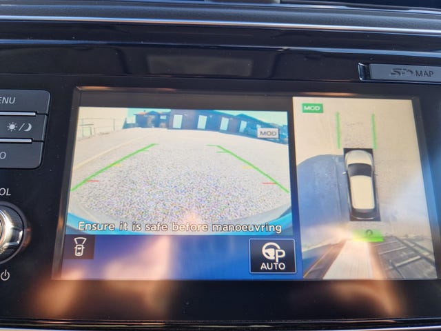 2018 NISSAN LEAF - 15