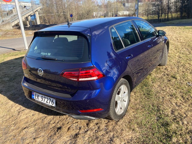 WVWZZZAUZJ8911042 2018 VOLKSWAGEN GOLF-1