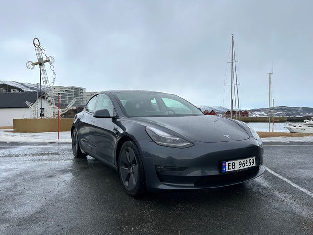 5YJ3E7EB6MF899391 2021 TESLA MODEL 3-1