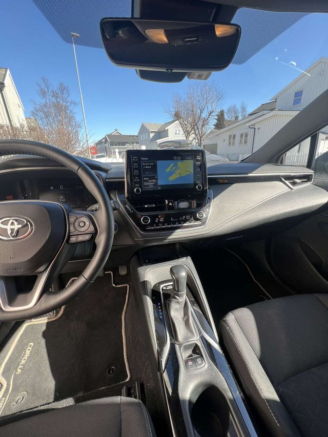 2019 TOYOTA COROLLA - 17