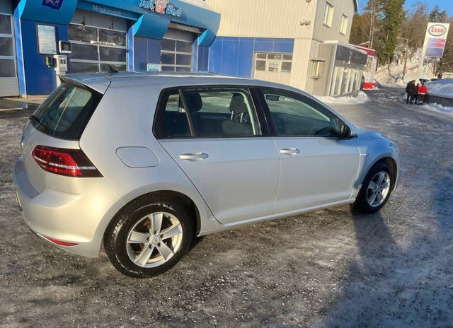 WVWZZZAUZFW905983 2015 VOLKSWAGEN GOLF-2