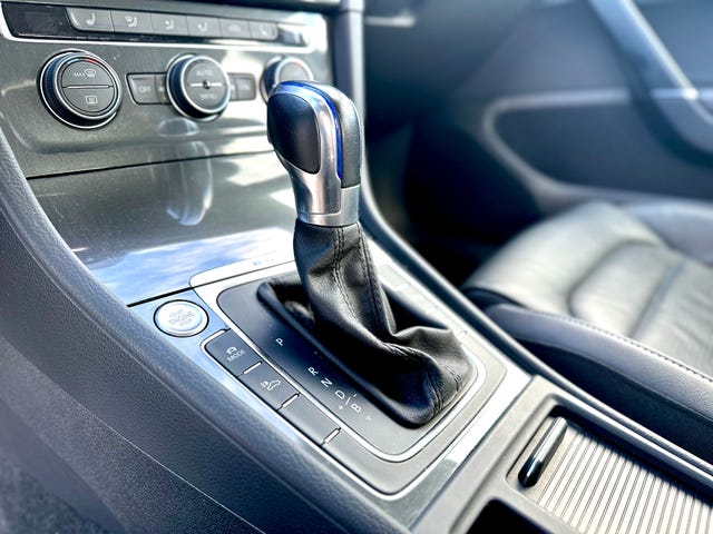 2018 VOLKSWAGEN GOLF - 11