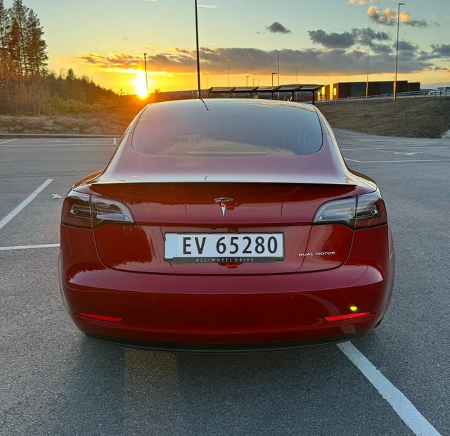 5YJ3E7EB9KF236040 2019 TESLA MODEL 3-3