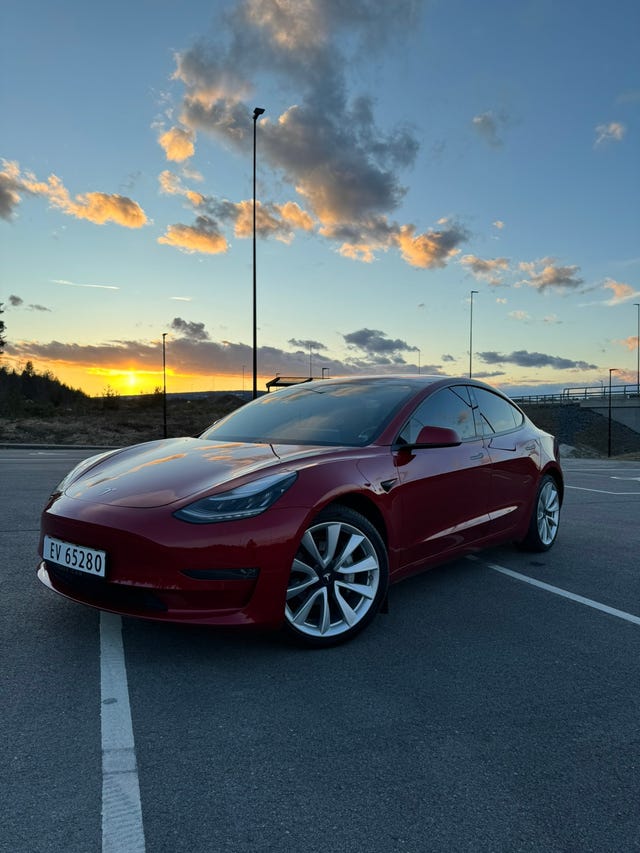 5YJ3E7EB9KF236040 2019 TESLA MODEL 3-0