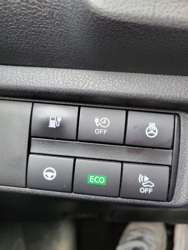 2018 NISSAN LEAF - 9
