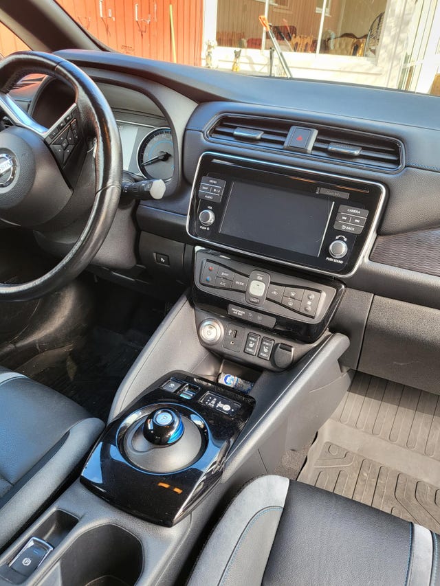 SJNFAAZE1U0019178 2018 NISSAN LEAF-5