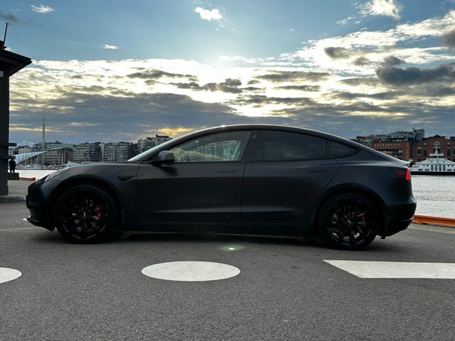 5YJ3E7EB8MF886089 2021 TESLA MODEL 3-1
