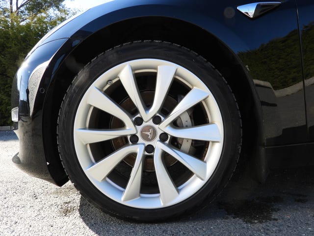 2019 TESLA MODEL 3 - 16
