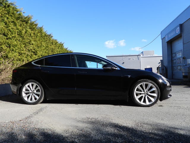 5YJ3E7EB6KF236190 2019 TESLA MODEL 3-4