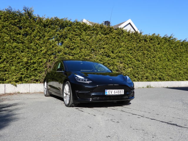 5YJ3E7EB6KF236190 2019 TESLA MODEL 3-2