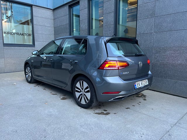 WVWZZZAUZJW903274 2018 VOLKSWAGEN GOLF-2