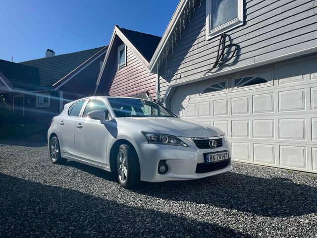 JTHKD5BH202164561 2013 LEXUS CT200H-3