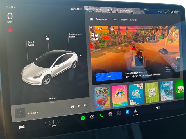 2021 TESLA MODEL 3 - 40