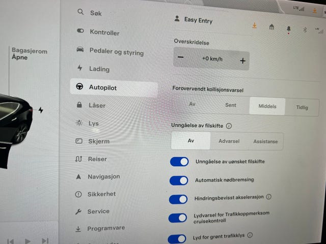2019 TESLA MODEL 3 - 16
