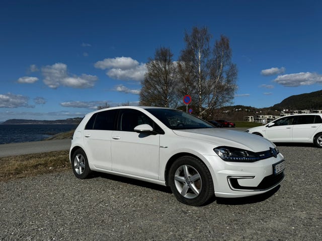 WVWZZZAUZFW911320 2015 VOLKSWAGEN GOLF-3