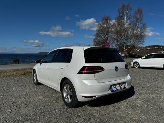 2015 VOLKSWAGEN GOLF - 7