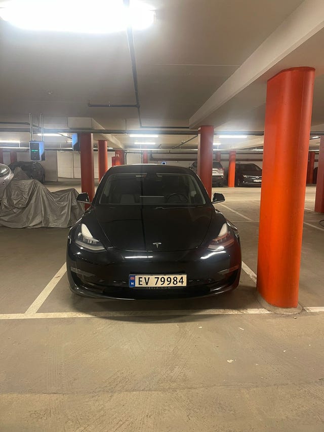 5YJ3E7EB6KF368530 2019 TESLA MODEL 3-1